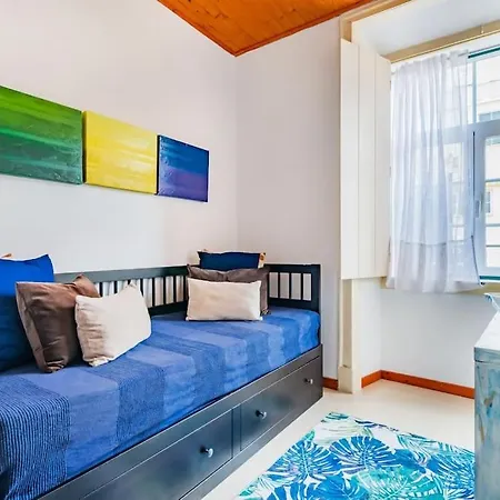דירה 1br @ Downtown Chiado ליסבון