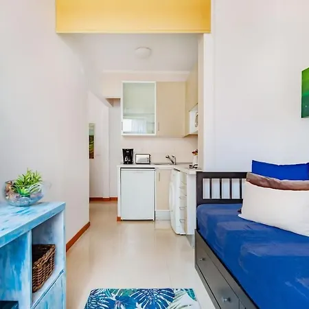 1br @ Downtown Chiado דירה ליסבון