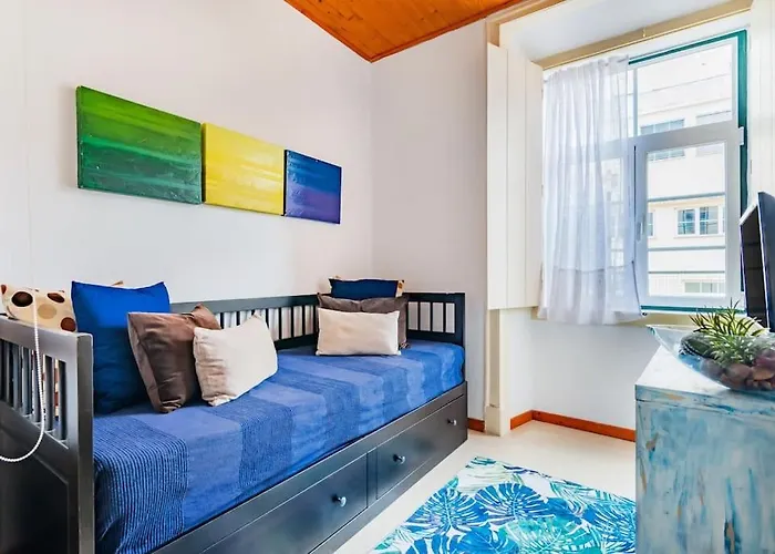 Апартаменты 1br @ Downtown Chiado Лиссабон