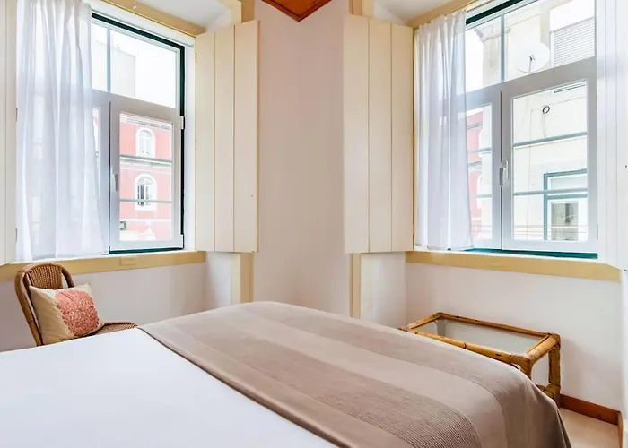 1br @ Downtown Chiado Лиссабон