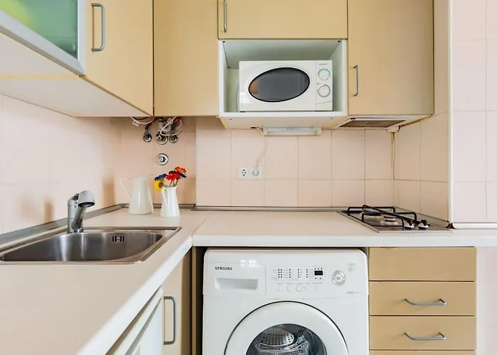 1br @ Downtown Chiado Lisbona