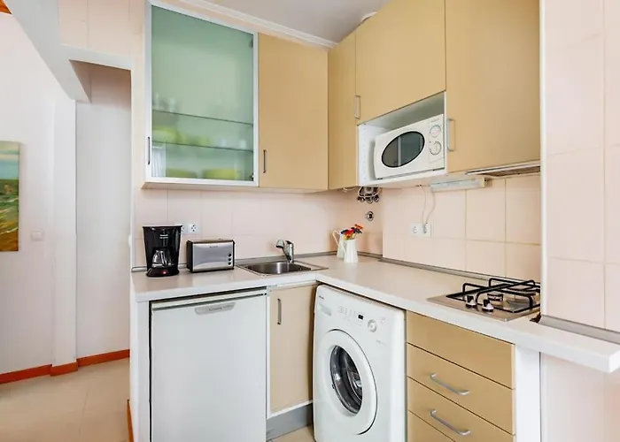 1br @ Downtown Chiado * ליסבון